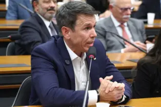 Aprovado projeto que cria sanções para quem tentar interditar idosos de forma abusiva