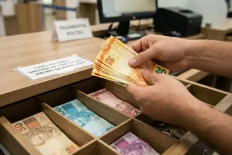 Abono salarial de 2026 encerra pagamentos para nascidos em novembro e dezembro