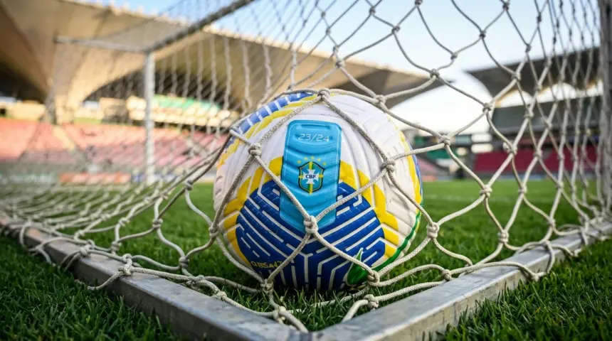 Brasileirão feminino entra em fase decisiva com disputa por vagas e luta contra o rebaixamento Brasileirão feminino entra em fase decisiva com disputa por vagas e luta contra o rebaixamento