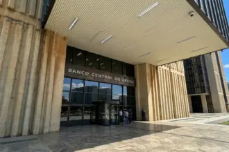 Copom reduz taxa Selic para 14% ao ano em novo ajuste gradual