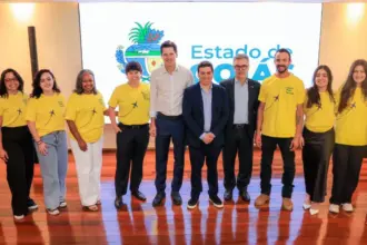 “Aproveitem a experiência e tragam esse conhecimento de volta para Goiás”, diz Daniel Vilela a bolsistas do Goiás pelo Mundo