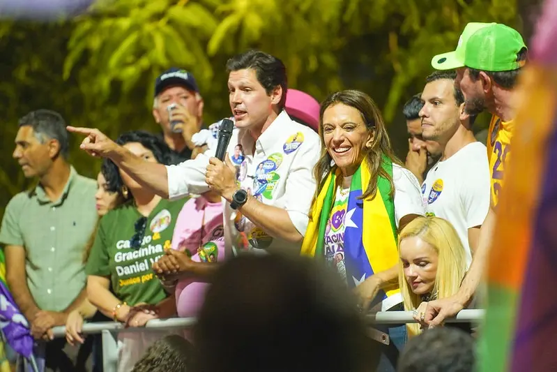 Daniel Vilela inicia terceira semana de campanha com liderança isolada em todas as pesquisas Daniel Vilela inicia terceira semana de campanha com liderança isolada em todas as pesquisas