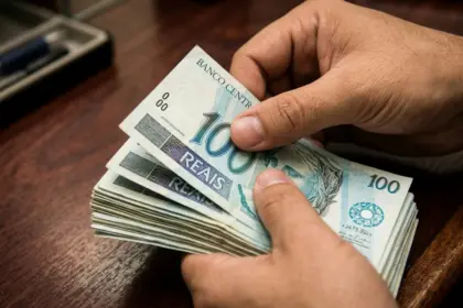 Desenrola Adimplentes inicia operação com foco em crédito para trabalhadores informais