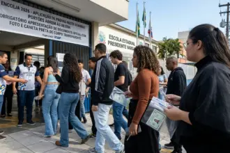 Encceja 2026 aplica provas neste domingo em todo o território nacional