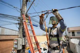Equatorial Goiás agenda manutenção e 15 bairros enfrentam interrupção de energia