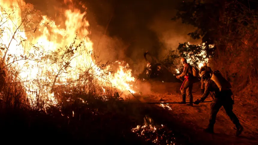 Governo de Goiás reforça prevenção e combate a incêndios em vegetação durante a estiagem Governo de Goiás reforça prevenção e combate a incêndios em vegetação durante a estiagem