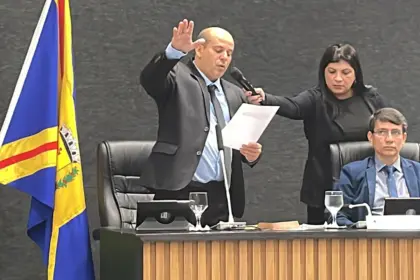 João Paulo Batista toma posse como vereador em Goianésia