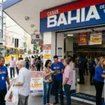 Justiça do Trabalho barra cortes na Casas Bahia e ordena retorno de funcionários demitidos