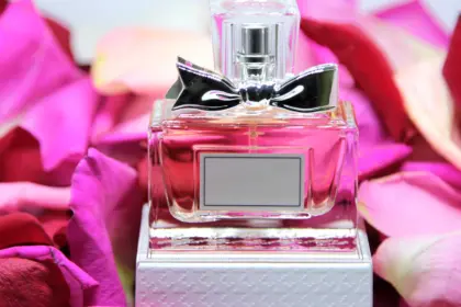 Perfumes importados: como escolher uma fragrância sem experimentar na pele?