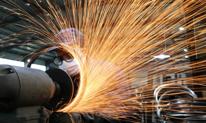 Produção industrial brasileira registra retração de 1,8% em junho Produção industrial brasileira registra retração de 1,8% em junho