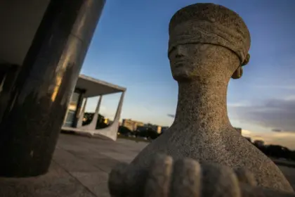 STF determina suspensão de pagamentos e devolução de verbas extras a magistrados