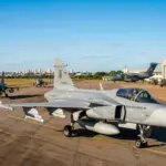 Base Aérea de Anápolis promove evento com caças Gripen e Esquadrilha da Fumaça