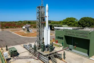 Brasil avança em tecnologia espacial com testes de plataforma em microgravidade