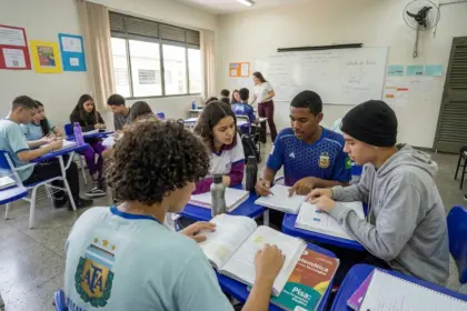 Desempenho escolar no Brasil reduz distância para países desenvolvidos no Pisa