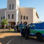 Jovem é detido após tentar invadir igreja e resistir à ação policial em Anápolis