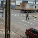 Polícia Civil investiga morte de idoso de 62 anos atropelado por caminhão em manobra em Anápolis