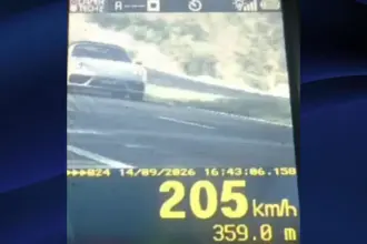 PRF flagra veículo a mais de 200 km/h na Br-153