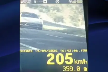 PRF flagra veículo a mais de 200 km/h na Br-153