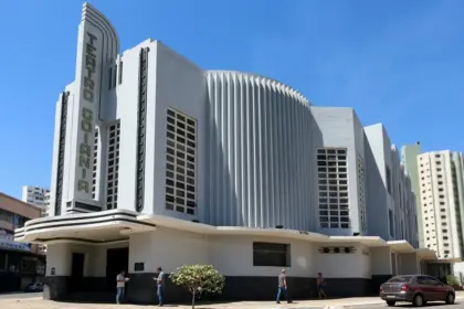 Teatro Goiânia e a influência do estilo streamline na arquitetura da capital